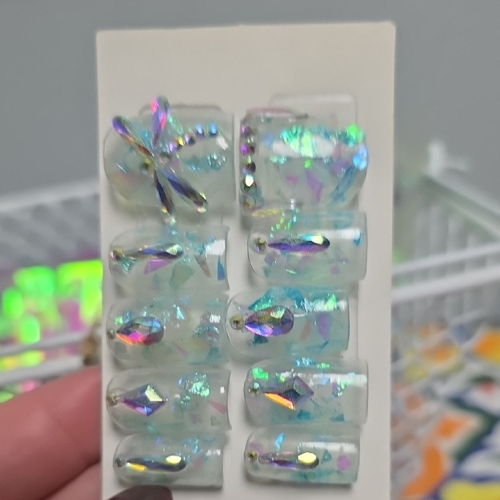 Beautiful Prism Rhinstone Square Tip Press On Nails Med Length
